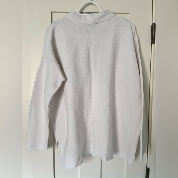 Eileen Fisher casual knit sweater - Picture 2 of 4